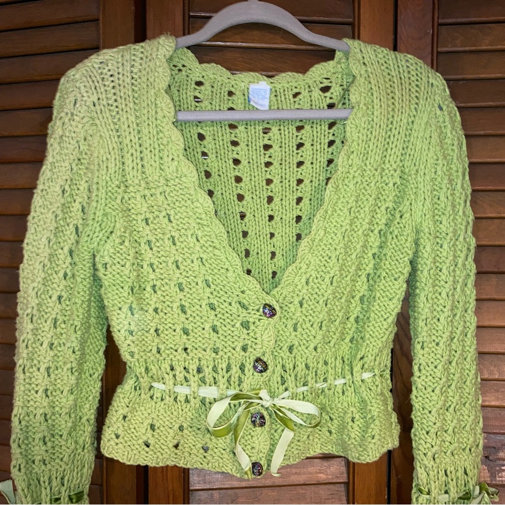 Frost - Chunky Knit Crop Sweater